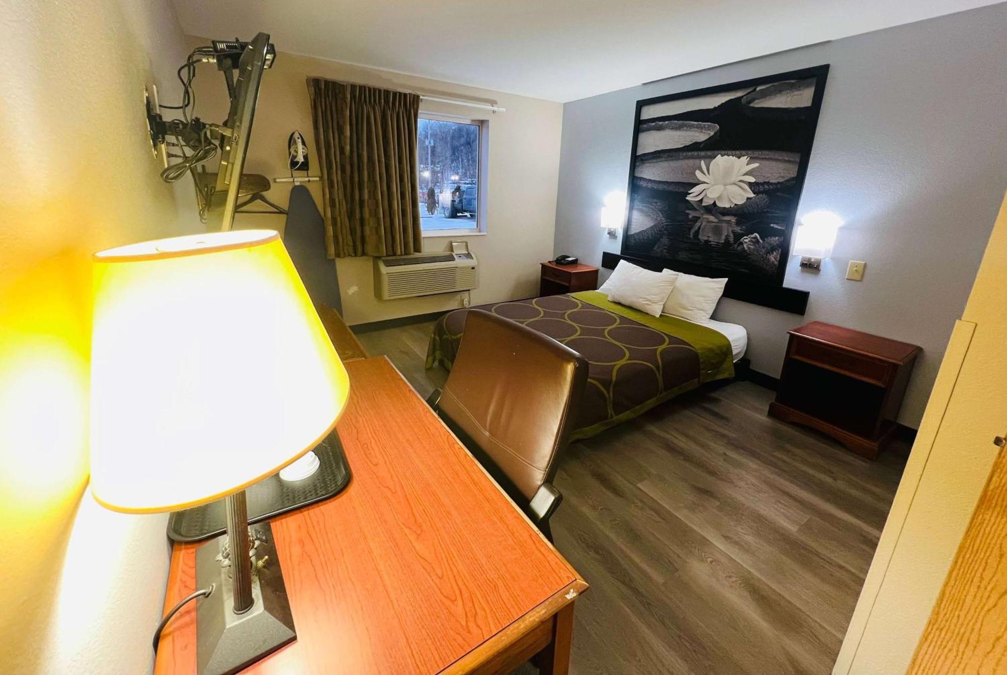 Super 8 By Wyndham Pittsburgh/Монровилл Экстерьер фото