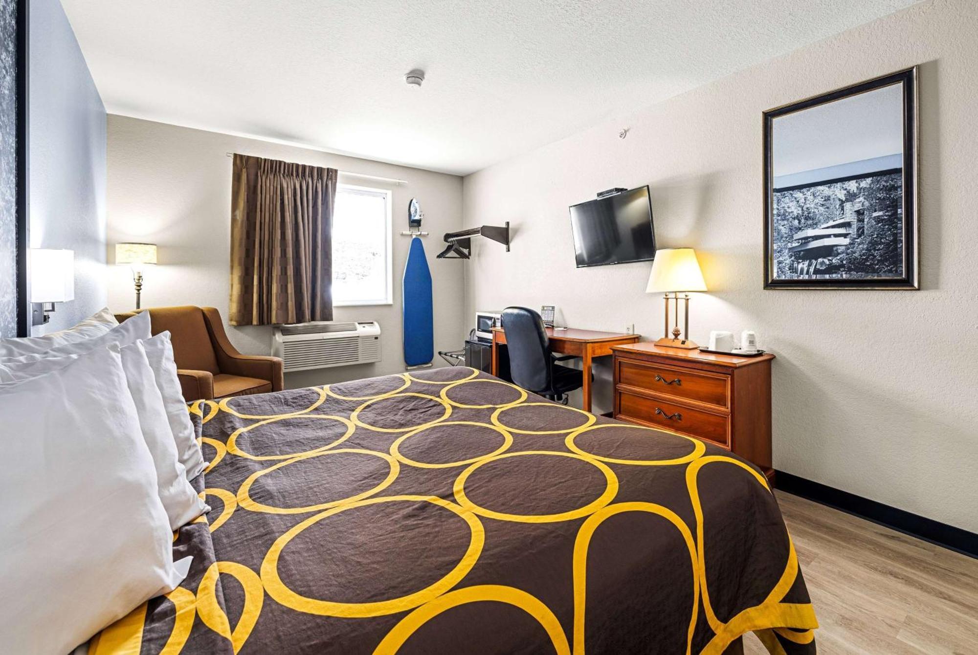 Super 8 By Wyndham Pittsburgh/Монровилл Экстерьер фото