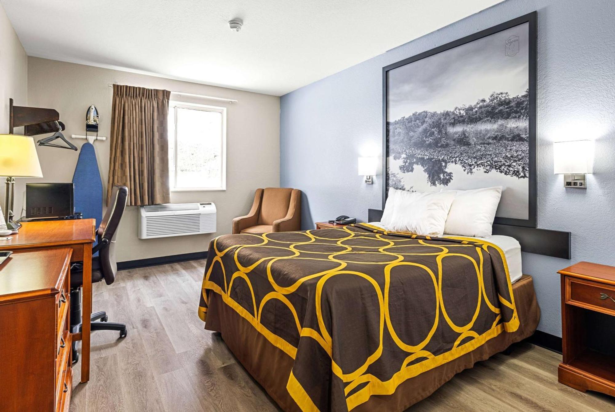 Super 8 By Wyndham Pittsburgh/Монровилл Экстерьер фото